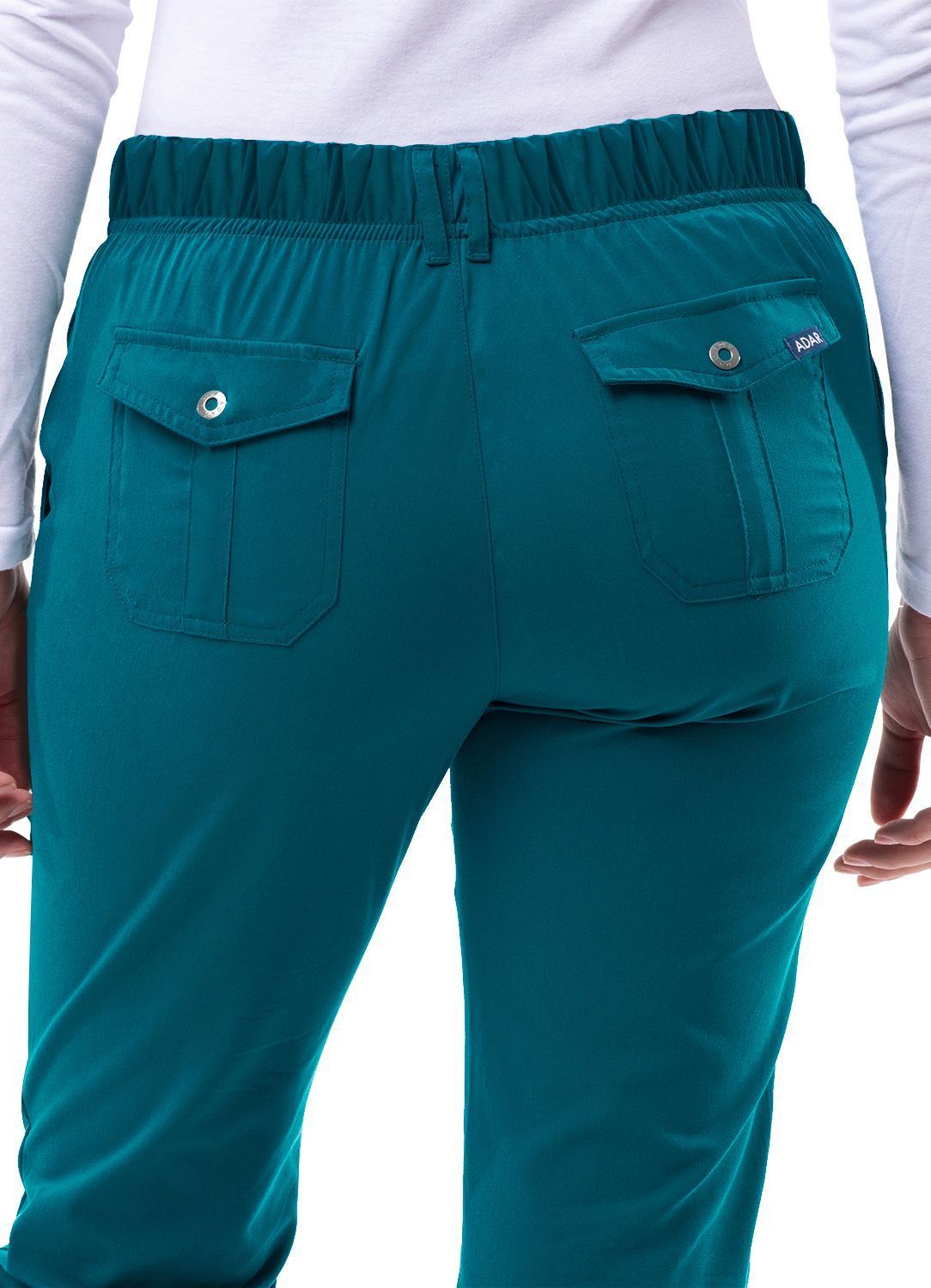 Conjunto de uniforme médico Breakthrough Plus de Adar para mujer
Colección Pro
Estilo: 4400