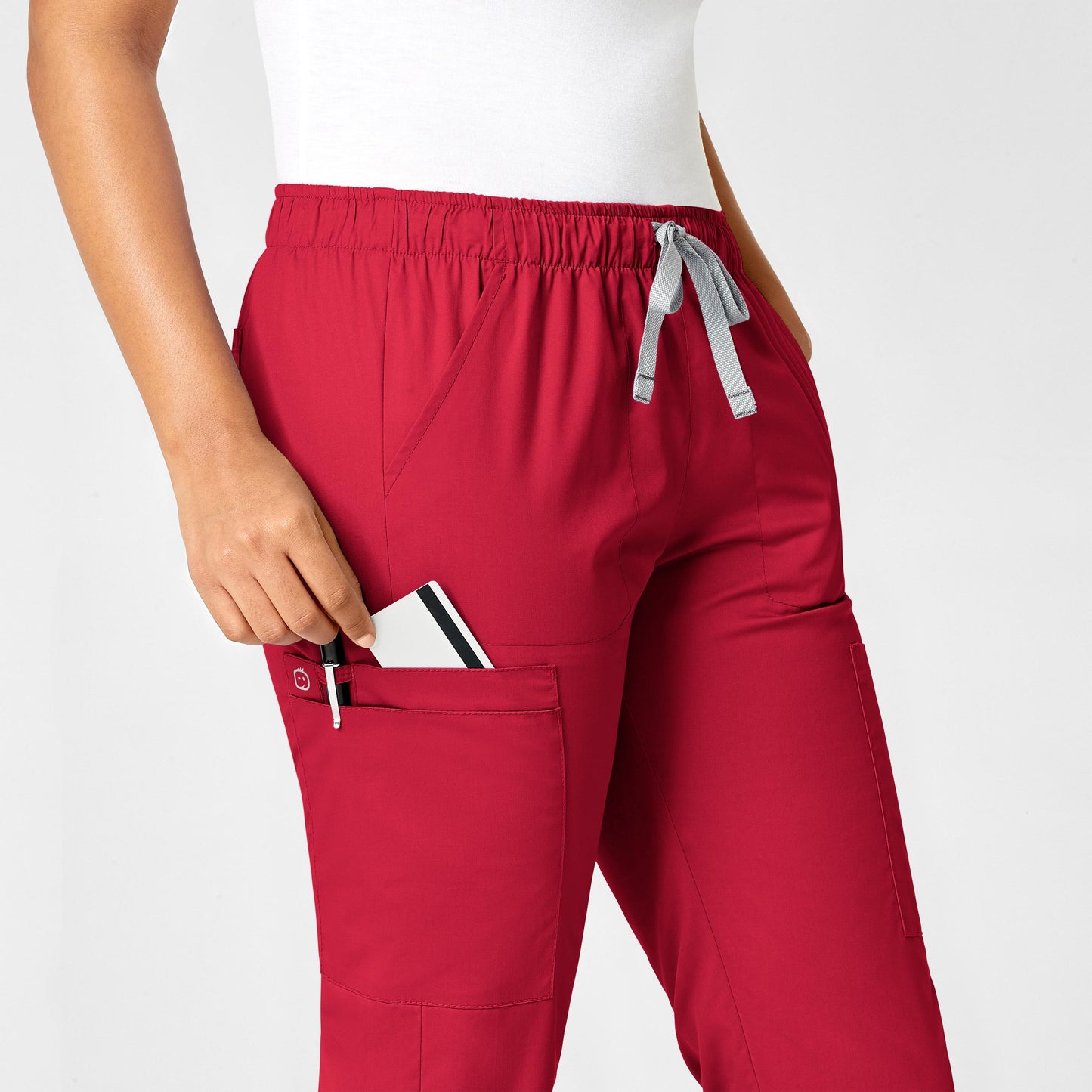 Guiño WonderWORK
Pantalón médico convertible de pierna estrecha para mujer